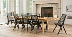 Madera Oak Extendable Dining Table - Elegant & Durable for Family Dining